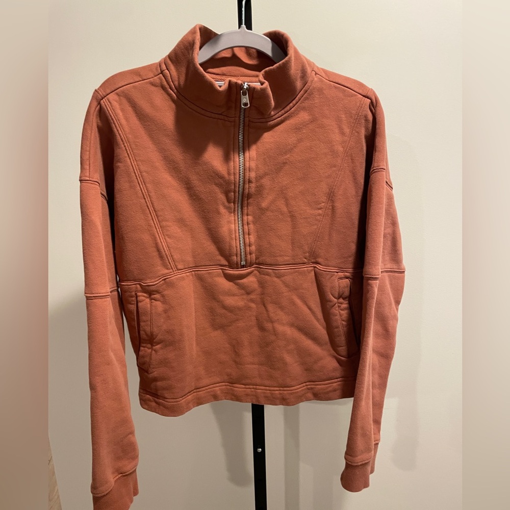 Spiritual Gangster Terracotta Quarter-Zip Pullover small